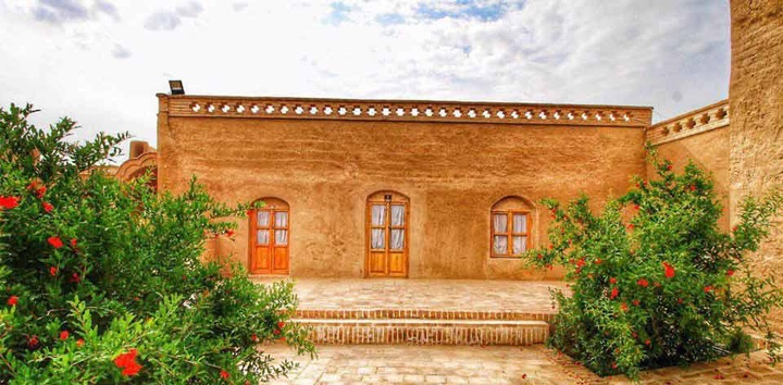 طرح‌های سرمایه‌گذاری حوزه گردشگری و صنایع‌دستی خراسان جنوبی بررسی شد / دستور معاون استاندار برای جذب 60 درصدی تسهیلات تبصره 15 تا پایان بهمن ماه