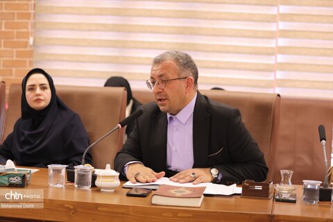 نشست وزیر میراث فرهنگی با اعضای مجمع نمایندگان استان اردبیل