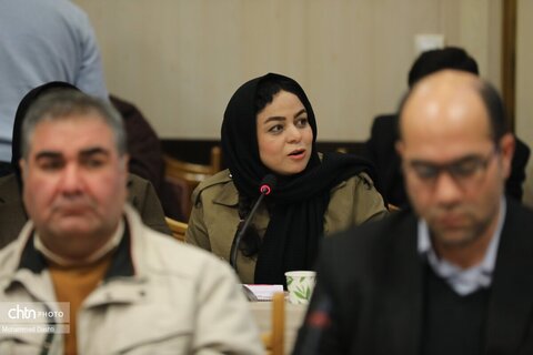 نشست صمیمی وزیر میراث فرهنگی با فعالان حوزه میراث فرهنگی،گردشگری و صنایع دستی اردبیل