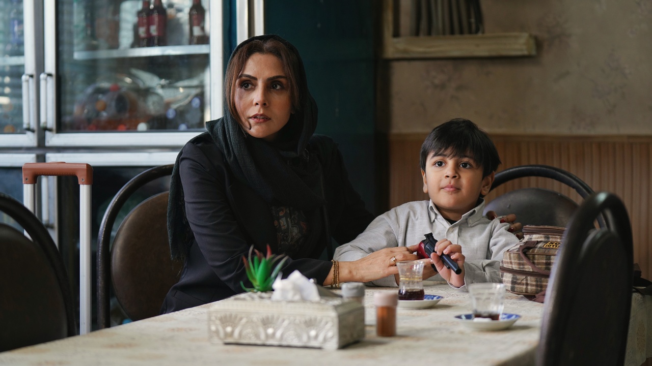 «کافه سلطان»؛ جایی که بحران، روابط انسانی را عیان میکند