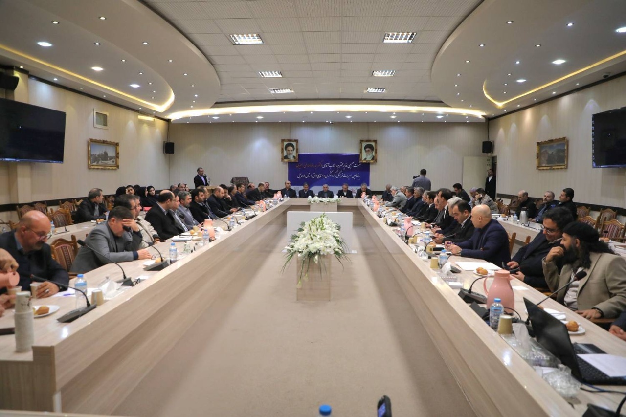 اردبیل با سرمایه تمدنی خود شایسته بهترین‌هاست/ شهرداری‌ها به پویش «عوارض صفر» برای جهش سرمایه‌گذاری گردشگری بپیوندند