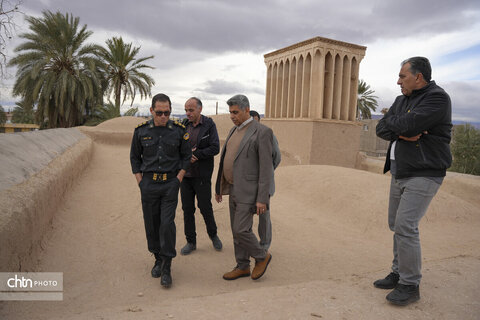 احیای ابنیه تاریخی شهرستان راور، اساس توسعه پایدار گردشگری است