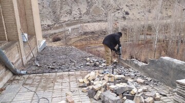 آغاز عملیات مرمت اضطراری امامزاده شاه‌محمدزید شهرستان سرخه