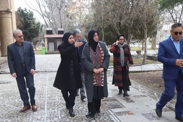 بازدید معاون صنایع‌دستی و هنرهای سنتی کشور از مجموعه تاریخی دولتخانه صفوی/ کاخ چهلستون؛ ظرفیتی برای توسعه گردشگری قزوین