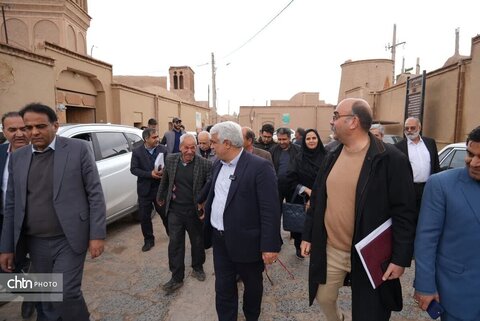 روستای ریاب، الگوی زیست پایدار در حاشیه کویر ودفراتر از یک‌مقصد گردشگری است در سفر مدیرکل ومعاونین به شهرستان  گناباد