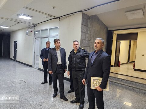 بازدید فرمانده یگان حفاظت میراث‌فرهنگی کشور از موزه‌فرش ایران