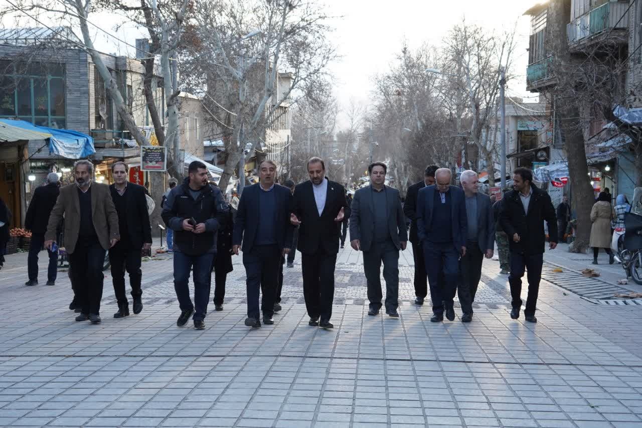 وضعیت ظرفیت‌های گردشگری، حفاظت و احیای محوطه‌های تاریخی نهاوند بررسی شد