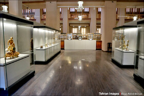 موزه بانک ملی ایران یکی از جاذبه‌های گردشگری تهران در خیابان فردوسی