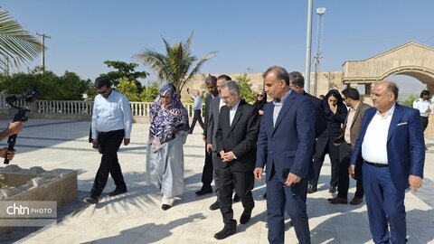 بهره برداری از مجتمع گردشگری در روستای سرخون بندرعباس