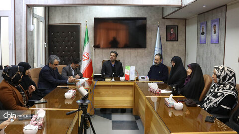 تجلیل از بانوان هنرمند صنایع دستی قم