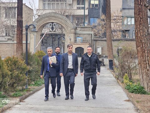 بازدید فرمانده یگان حفاظت میراث‌فرهنگی کشور از موزه‌های آبگینه و هنرهای ملی