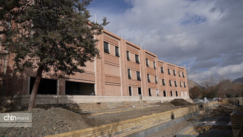 بازدید مدیرعامل صندوق توسعه و احیای بناهای تاریخی و فرهنگی از ظرفیت‌های گردشگری ملایر