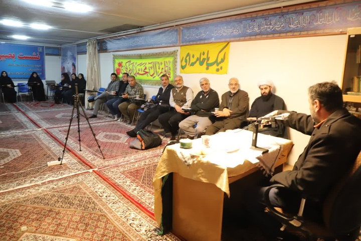  نشست «جشن انقلاب» در اداره‌کل میراث‌فرهنگی زنجان برگزار شد