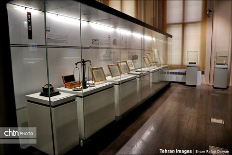 موزه بانک ملی ایران یکی از جاذبه‌های گردشگری تهران در خیابان فردوسی