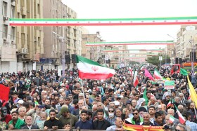 حضور حماسی خوزستانی‌ها در راهپیمایی ۲۲ بهمن/ استاندار: مردم نشان دادند منسجم هستند