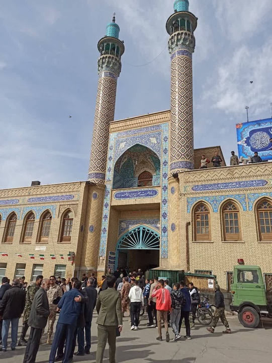 حضور رئیس و کارکنان اداره میراث‌فرهنگی، گردشگری و صنایع‌دستی پیشوا در راهپیمایی یوم‌الله ۲۲ بهمن