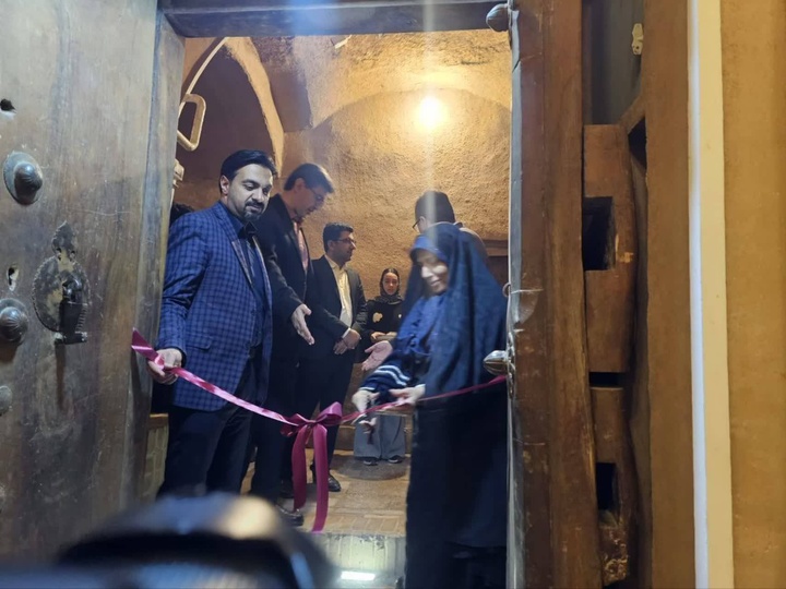 همزمان با دهه فجر؛ سفره‌خانه سنتی «سرای کیهان» در یزد به بهره‌برداری رسید