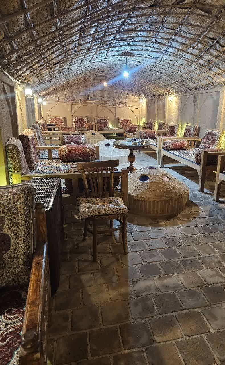 همزمان با دهه فجر؛ سفره‌خانه سنتی «سرای کیهان» در یزد به بهره‌برداری رسید