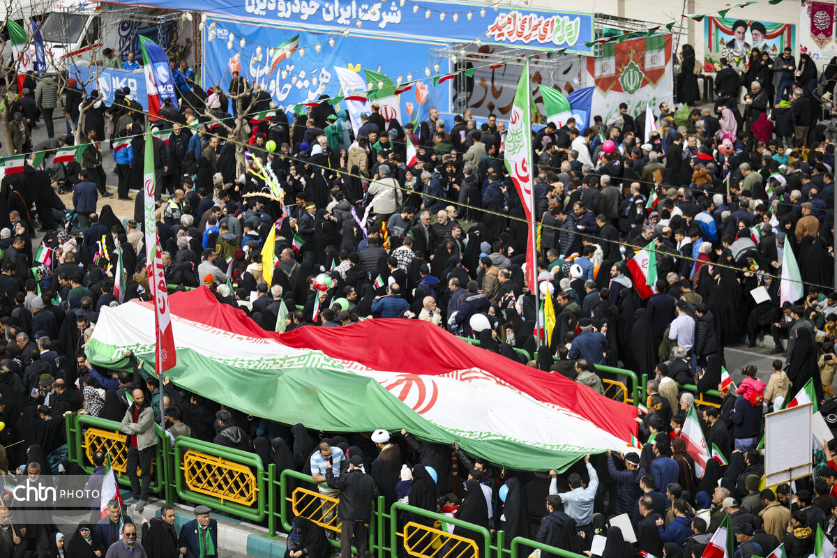 راهپیمایی ۲۲ بهمن؛ جلوه‌ای از هویت ملی