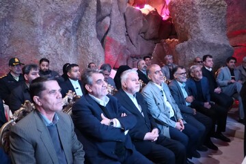 سرمایه اجتماعی موتور محرکه توسعه گردشگری کشور است/ با همکاری دانشگاه و نخبگان محور عرفانی «بسطام» و «خرقان» را به یک برند ملی و بین‌المللی تبدیل می‌کنیم/ آبادی «بسطام» یعنی آبادی «سمنان» و آبادی «سمنان» یعنی آبادی «ایران»