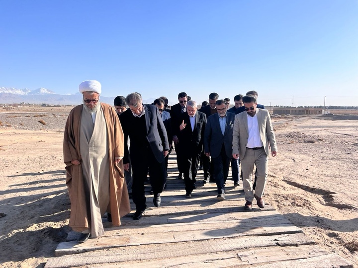 دامغان کانون کشف ظرفیت‌های مغفول تمدنی ایران است/ مسجد تاریخانه می‌تواند به کانون فعال دیپلماسی فرهنگی ایران با جهان اسلام تبدیل شود/ ساماندهی حریم تپه حصار را با رویکرد کارشناسی در اولویت قرار داده‌ایم