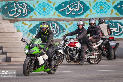 رالی تور موتورسواری فجر در مسیر تهران_لواسان