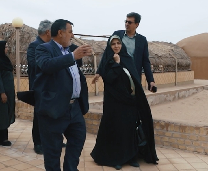 روز دوم سفر مشاور وزیر میراث‌فرهنگی به یزد؛
افتتاح پروژه‌های گردشگری و تأکید بر توسعه زیرساخت‌ها در میبد و اشکذر