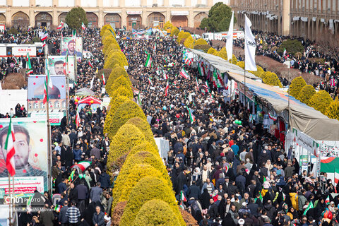 راهپیمایی یوم‌الله ۲۲ بهمن در اصفهان