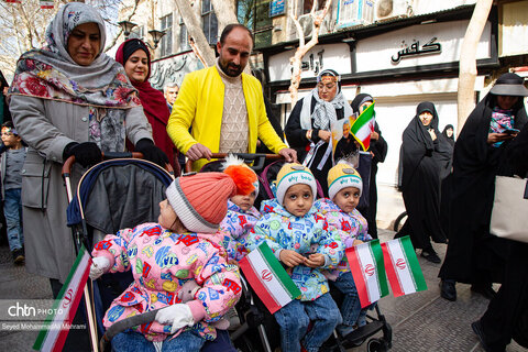 راهپیمایی یوم‌الله ۲۲ بهمن در اصفهان