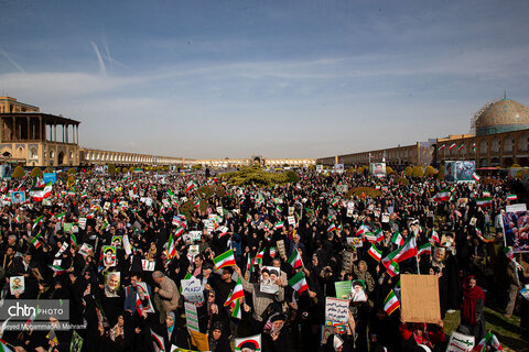 راهپیمایی یوم‌الله ۲۲ بهمن در اصفهان