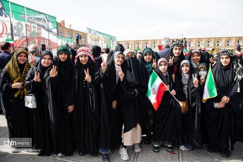 راهپیمایی یوم‌الله ۲۲ بهمن در اصفهان