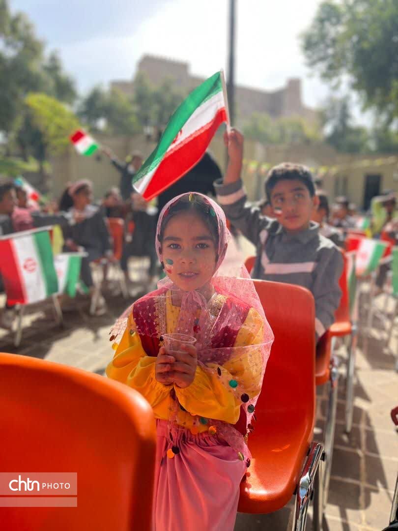 همنوایی کودکان شوش با انقلاب در سایه تاریخ کهن