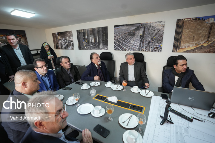 بازدید وزیر از پروژه هتل اسپیناس رویال