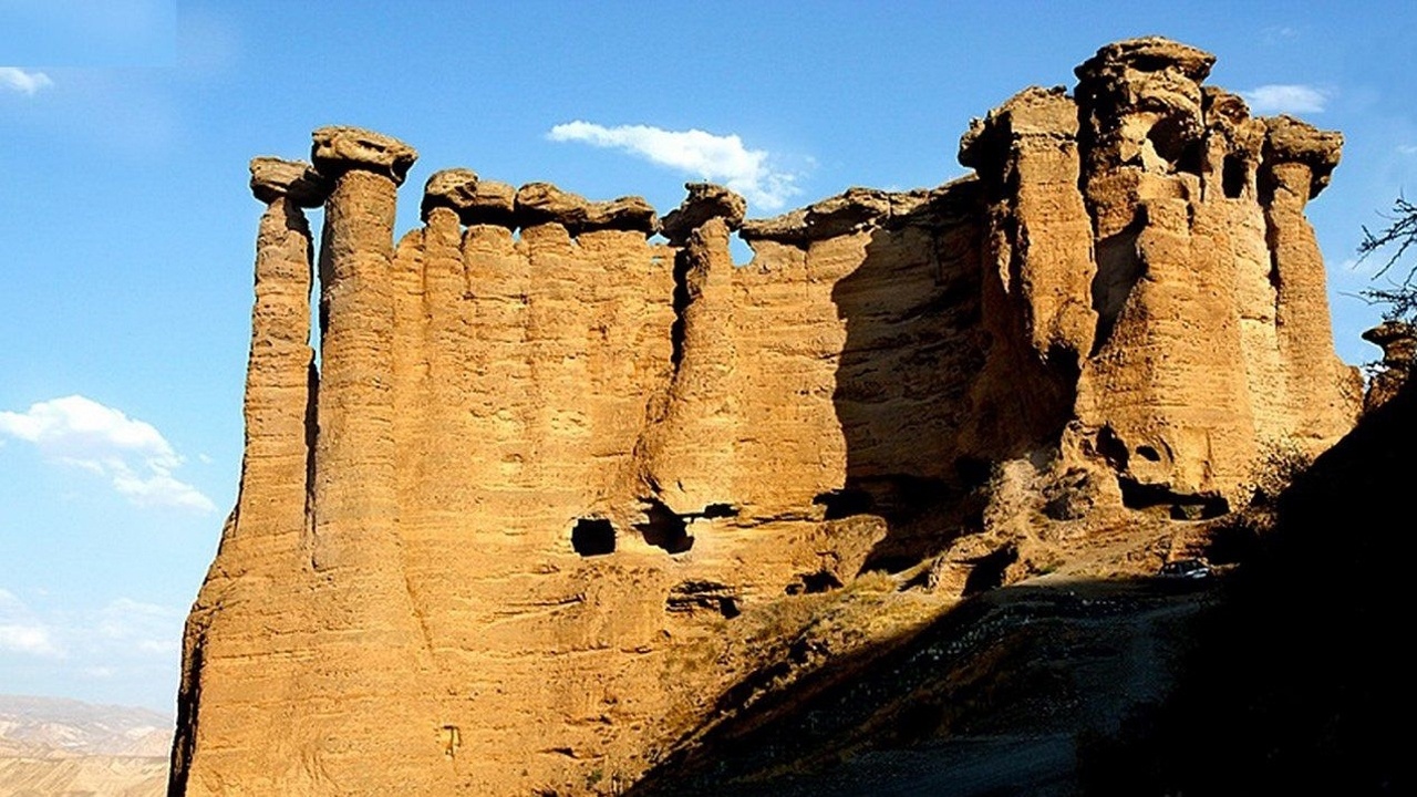 ۵ اثر تاریخی و طبیعی زنجان ثبت ملی شدند