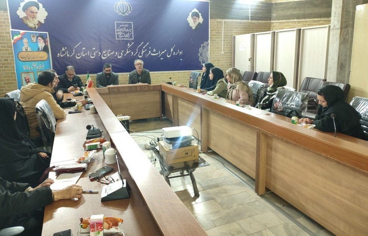 تسهیل ارسال محصولات صنایع‌دستی با همکاری پست/ گامی مؤثر برای تقویت برندسازی و توسعه بازار