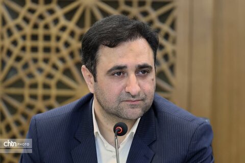 نشست بررسی مسائل و مشکلات سرمایه‌گذاری در بخش گردشگری استان اصفهان