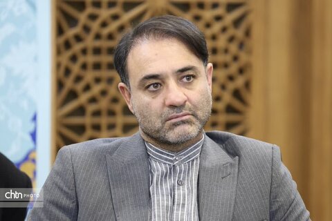 نشست بررسی مسائل و مشکلات سرمایه‌گذاری در بخش گردشگری استان اصفهان