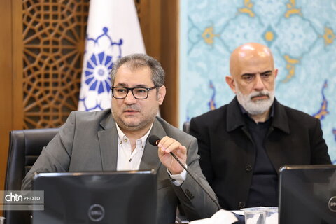 نشست بررسی مسائل و مشکلات سرمایه‌گذاری در بخش گردشگری استان اصفهان