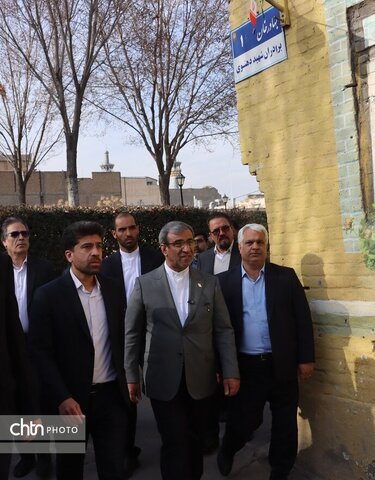 بازدید استاندار خراسان رضوی از خانه‌های تاریخی مشهد