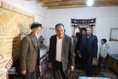 بوم گردی