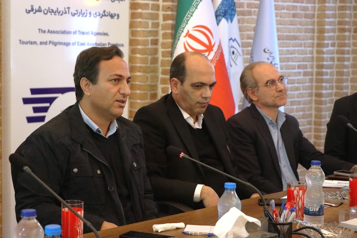 تبیین نقشه راه معاونت صنایع‌دستی آذربایجان شرقی