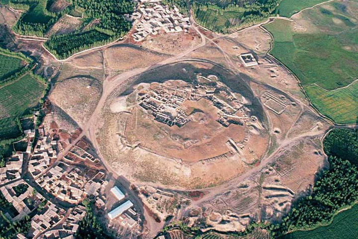 گشتی در قلب روستاهای گردشگری آذربایجان غربی، از تپه تاریخی حسنلو تا باغ‌های باغچه‌جوق