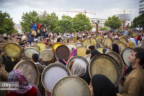 دف، ضرب‌آهنگ فرهنگ و هویت سنندج