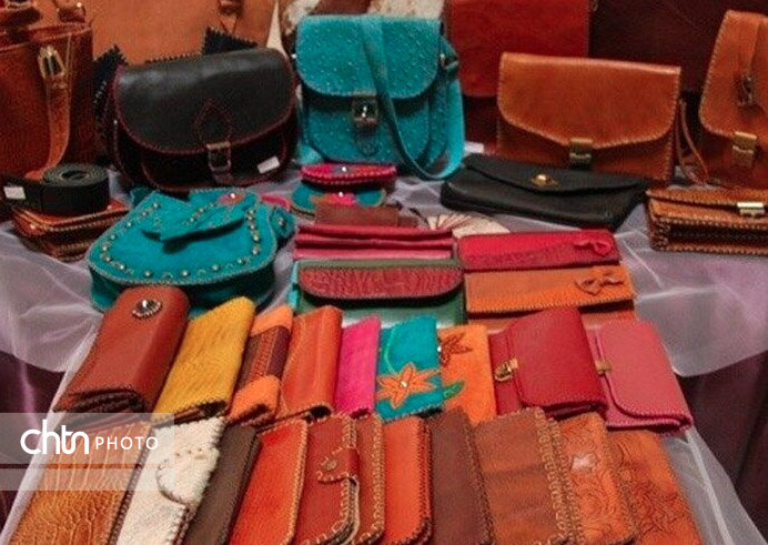 گلستان هنر در دل کویر هیرمن /  بانوان هیرمند، میراث‌داران هنرهای سنتی