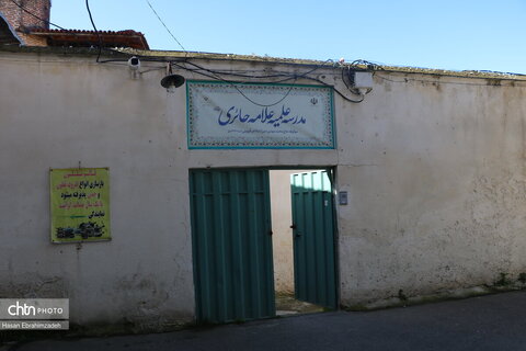 مرمت مدرسه تاریخی حائری بابل