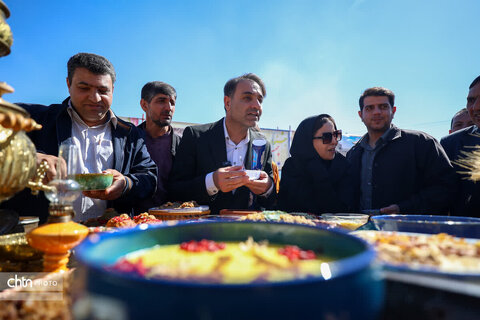 جشنواره چهل آش شهر تاریخی طاد.در اصفهان