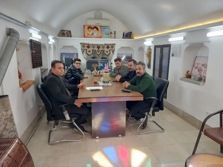 نشست هماهنگی خدمات نوروزی با مدیران تأسیسات گردشگری شهرستان سرخه برگزار شد