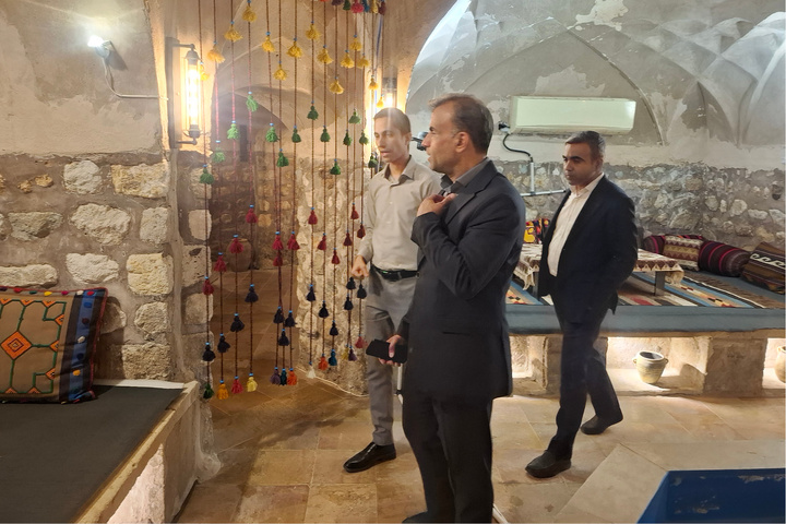 بازدید میدانی از آثار تاریخی بندرعباس با تأکید بر ساماندهی و آمادگی برای حضور گردشگران