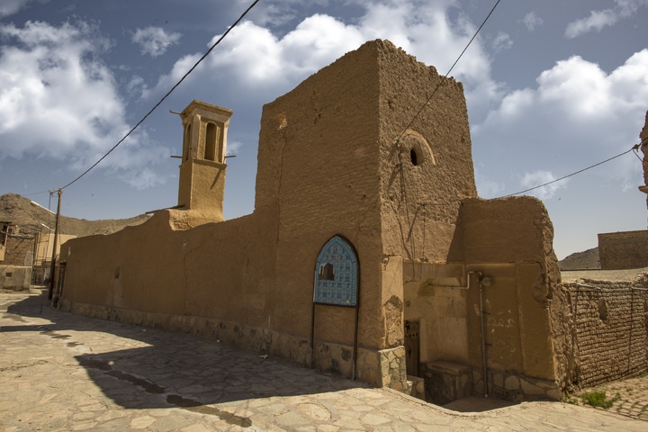 دلیجان