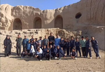 برگزاری رویداد فرهنگی‌ ـ ورزشی در قلعه باستانی ایرج